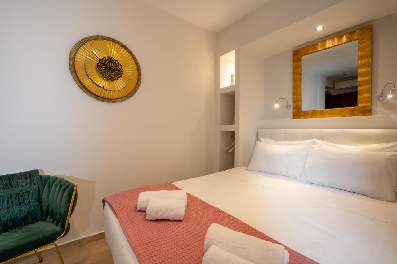 Dema Luxury Suites - Perikleous E1 Athena Bagian luar foto
