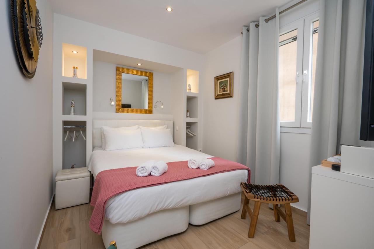 Dema Luxury Suites - Perikleous E1 Athena Bagian luar foto